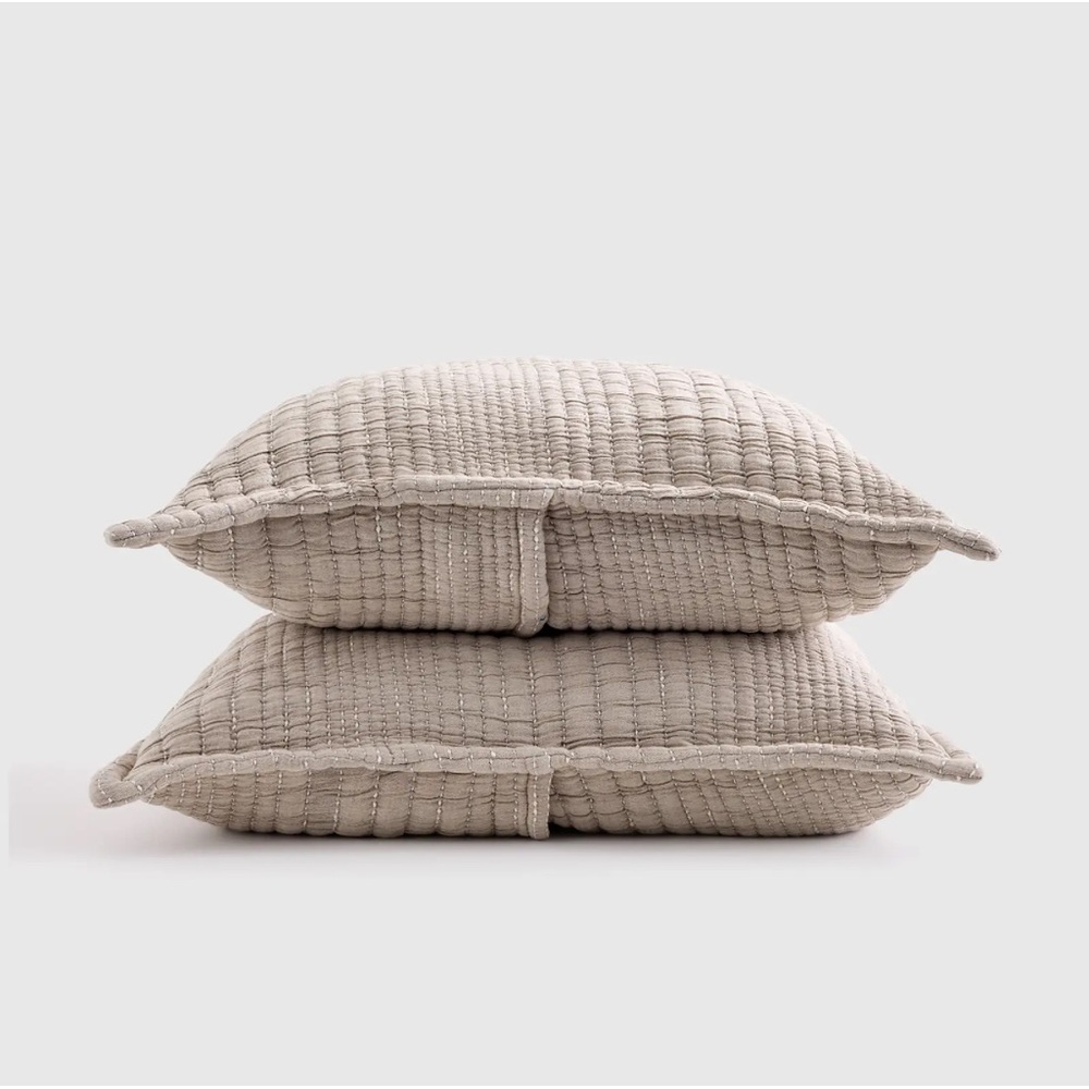 NWOT QUINCE Organic Cotton Channel Stitch Sham Set Standard Taupe 7061